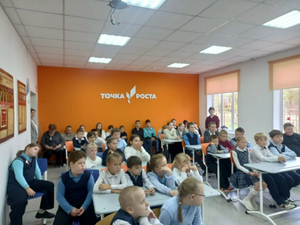 Настоятель храма Покрова Пресвятой Богородицы Семеновского благочиния провел беседу с учащимися Овсянковской школы