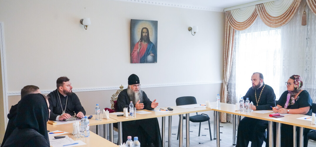 Глава Нижегородской митрополии провел совещание по вопросам реставрации арзамасских храмов