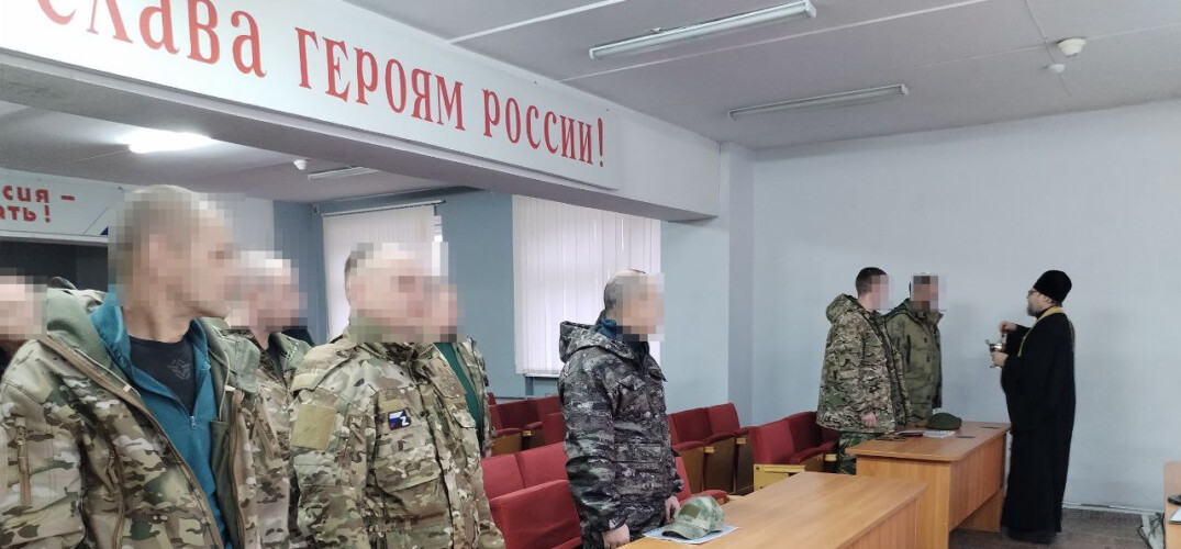 Помощник благочинного Автозаводского округа благословил добровольцев на отправку в зону СВО