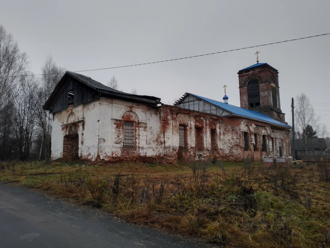 Архиерейское подворье храма в честь Покрова Пресвятой Богородицы д. Овсянка г.о. Семеновский