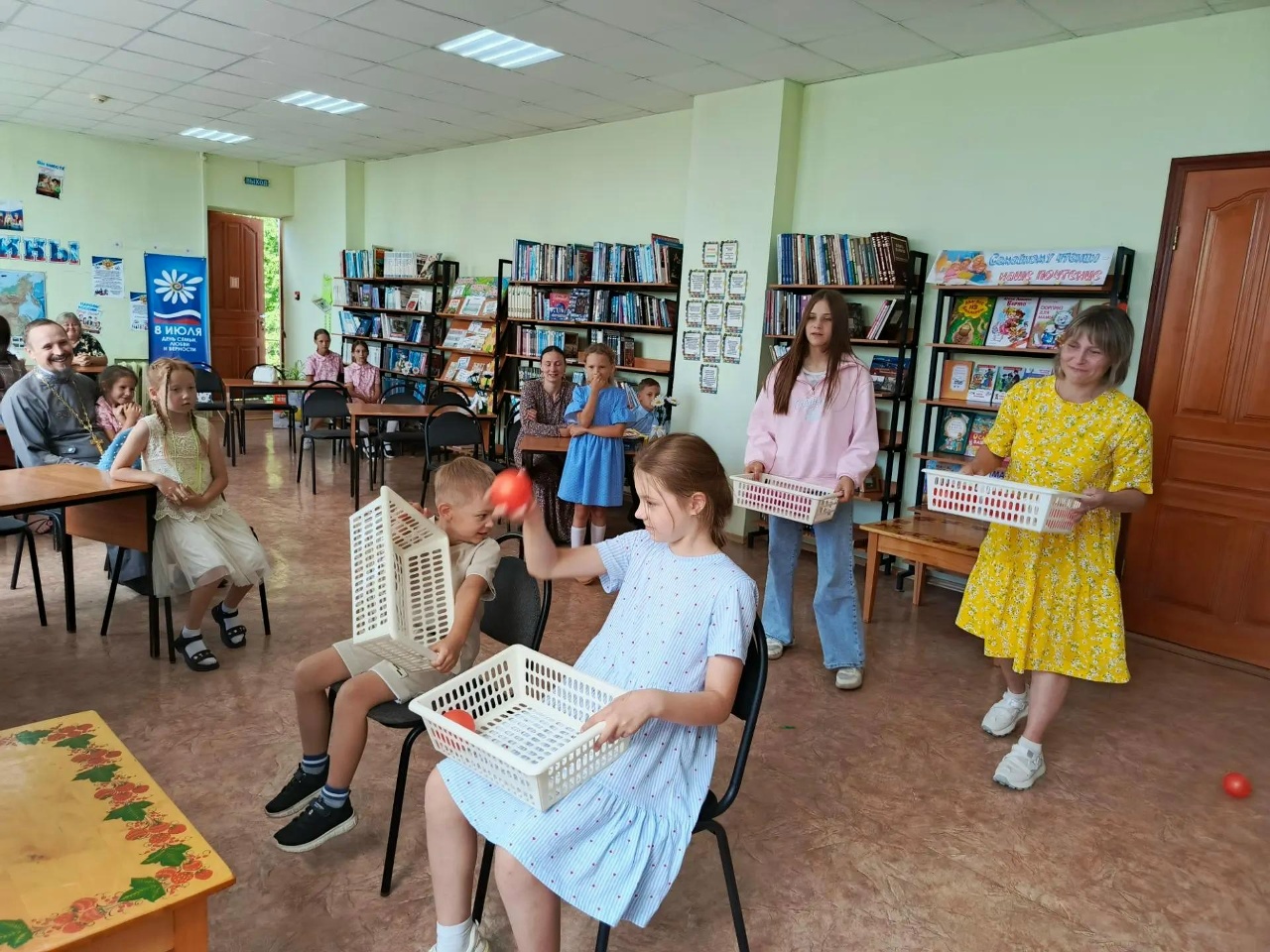 Благочинный Шарангского округа принял участие в мероприятии, посвященное Дню семьи, любви и верности