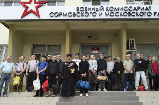Помощник благочинного Сормовского округа напутствовал призывников срочной службы
