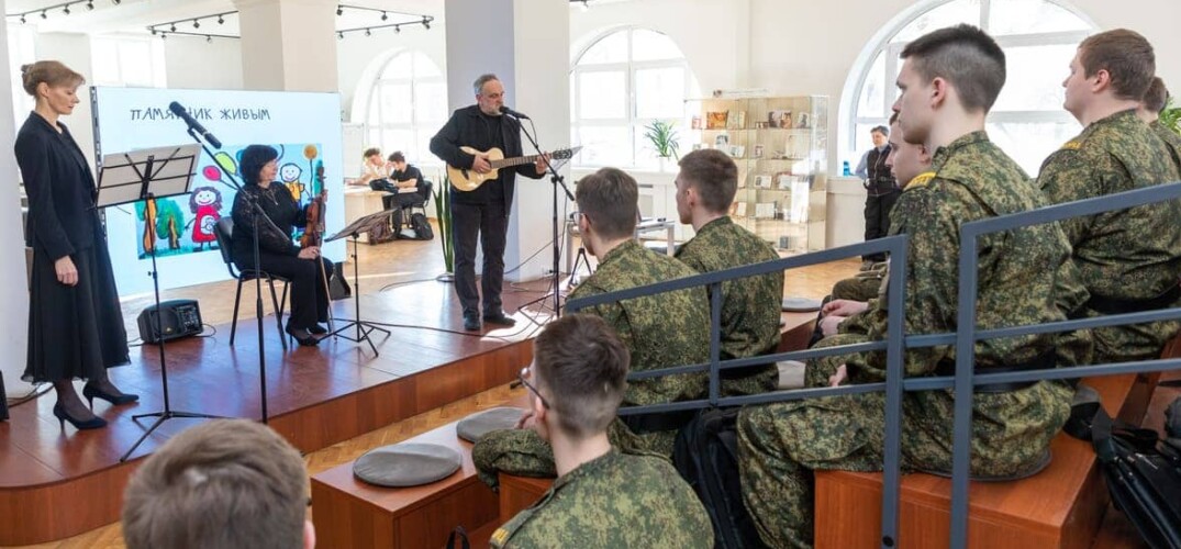 Спектакли саровского православного творческого объединения «МiР» представили в Нижегородской и Городецкой епархиях