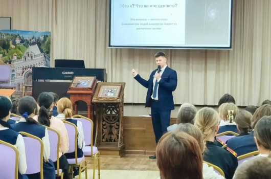 Сормовскую православную гимназию посетил директор государственно-правового департамента Нижегородской области