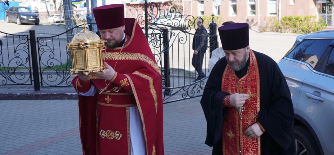 В Нижегородском благочинии встретили ковчег с частицей мощей святого праведного Алексия Бортсурманского