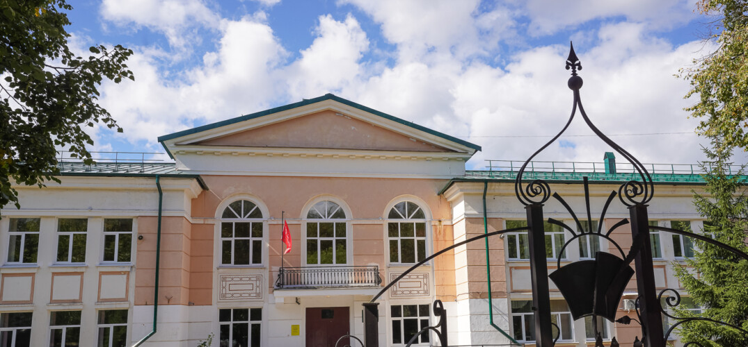 Глава Нижегородской митрополии посетил Саровскую православную гимназию