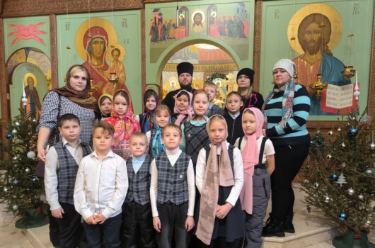 Учащиеся нижегородской школы №100 посетили храм в честь святого мученика Алексия Нейдгардта в Молитовском благочинии
