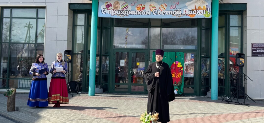 В Дивееве состоялся праздничный концерт, посвященный Светлому Христову Воскресению