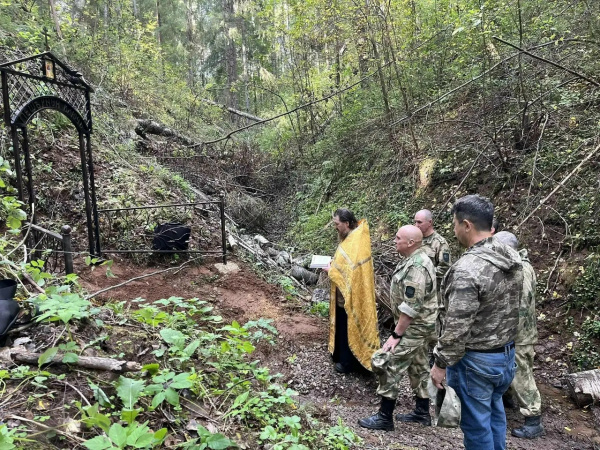 На месте молитвенного подвига старца Герасима установлен памятный знак