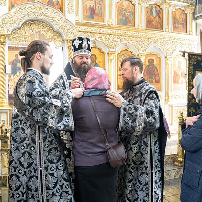 Епископ Городецкий и Ветлужский Парамон совершил Литургию Преждеосвященных Даров в Городецком кафедральном соборе Покрова Пресвятой Богородицы
