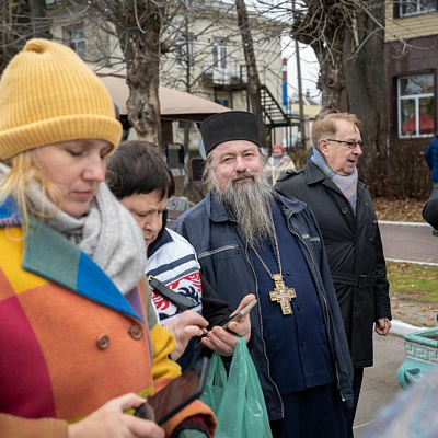 Епископ Городецкий и Ветлужский Парамон посетил гастрономический фестиваль «Хороши Зелёны Щи!» в р.п. Ковернино