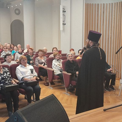 В благочиниях Нижегородской епархии прошли мероприятия ко Дню пожилого человека