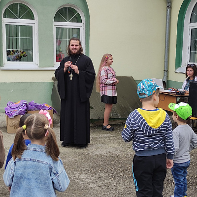 В Воскресенском благочинии Нижегородской епархии прошла благотворительная акция для многодетных и малообеспеченных семей