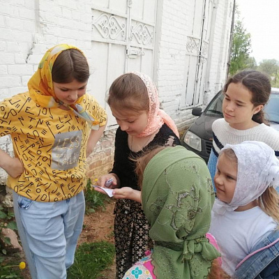 21 мая воспитанники воскресной школы при храме в честь Рождества Пресвятой Богородицы с. Хохлома собрались на итоговое занятие