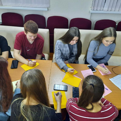 Беседы с молодежью «Семейные ценности» в Ковернино