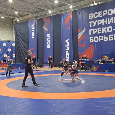 Клирик Борского округа принял участие в открытии всероссийского юношеского турнира по греко-римской борьбе