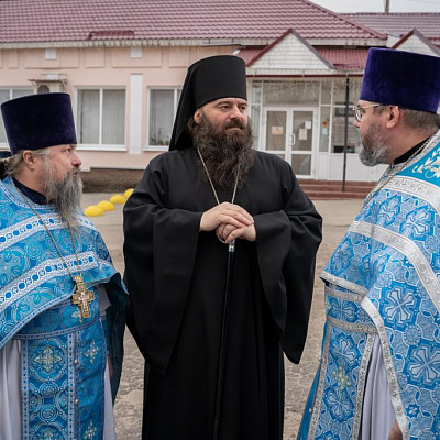 В праздник Иверской иконы Божией Матери епископ Городецкий и Ветлужский Парамон совершил Божественную литургию в храме Вознесения Господня р.п. Ковернино
