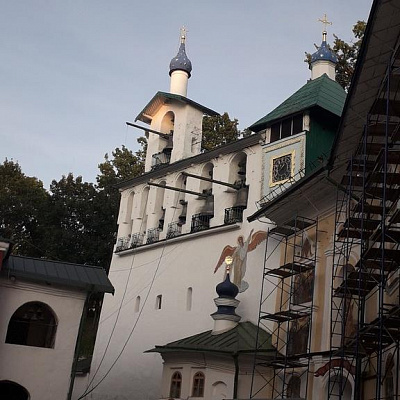 Поездка паломников Уренского благочиния в Псковско-Печерскиймужской монастырь