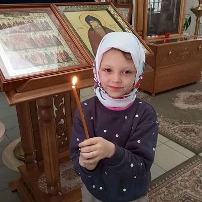 Воспитанники детского сада "Акварель" посетили храм Пресвятой Живоначальной Троицы в поселке Шаранга