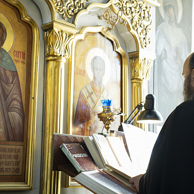 Епископ Городецкий и Ветлужский Парамон совершил Божественную литургию в Городецком кафедральном соборе Покрова Пресвятой Богородицы