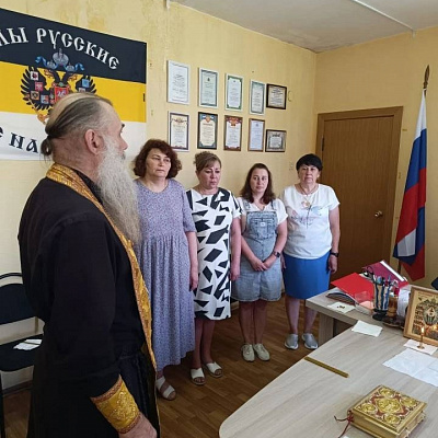 Клирик Ветлужско-Уренского благочиния посетил Военный комиссариат в Уренском округе