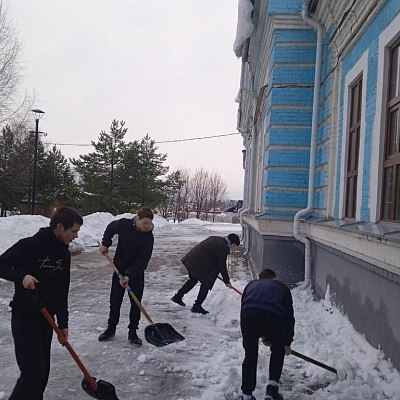 "Трудовые будни" в рамках Тематических трудовых акций проекта "МОЯ РОДИНА" продолжаются в р.п. Тоншаево