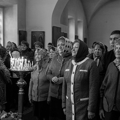 Епископ Городецкий и Ветлужский Парамон совершил молебен с чтением акафиста святителю Николаю Чудотворцу в храме святителя Николая Мирликийского р.п. Тоншаево