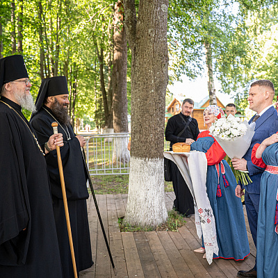 В день преставления преподобного Варнавы Ветлужского епископ Городецкий и Ветлужский Парамон сослужил архиепископу Владикавказскому и Аланскому Герасиму на Всенощном бдении в храме святителя Николая Чудотворца р.п. Варнавино