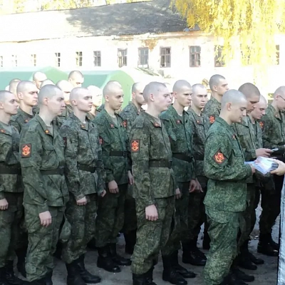 Помощник благочинного города Арзамаса совершил молебен в воинской части