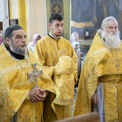 В Неделю 11-ю по Пятидесятнице епископ Городецкий и Ветлужский Парамон совершил Божественную литургию в Городецком кафедральном соборе Покрова Пресвятой Богородицы