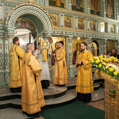 В канун дня памяти святителя Николая Чудотворца епископ Городецкий и Ветлужский Парамон совершил всенощное бдение в Городецком Феодоровском мужском монастыре