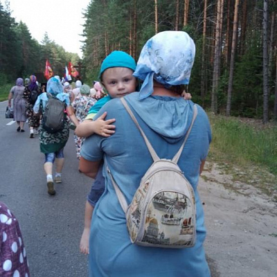 Крестный ход в честь празднования Владимирской иконы Божией Матери в Семеновском благочинии