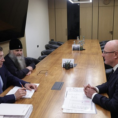 Заместитель председателя Правительства РФ Дмитрий Чернышенко провел встречу с губернатором Нижегородской области и главой Нижегородской митрополии