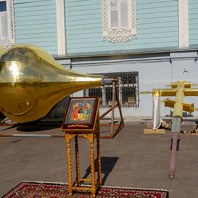 Митрополит Георгий освятил купол и крест колокольни Понетаевского скита Дивеевского монастыря