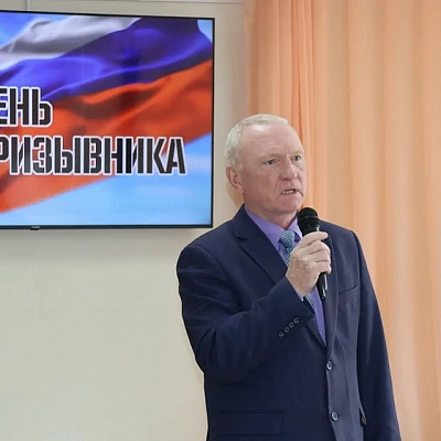 Священник Ветлужско-Уренского благочиния обратился к призывникам поселка Тонкино