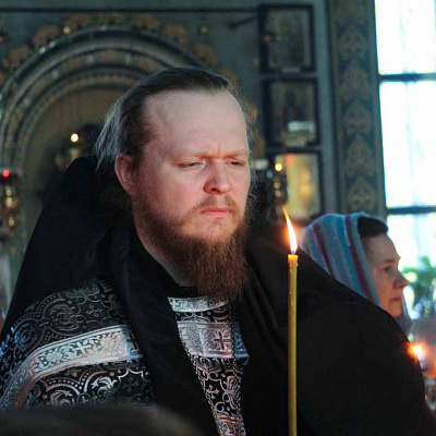 Епископ Августин совершил утреню Великого Пятка с чтением двенадцати Страстных Евангелий в Городецком Феодоровском мужском монастыре