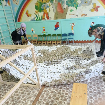 "Своих не бросаем! "