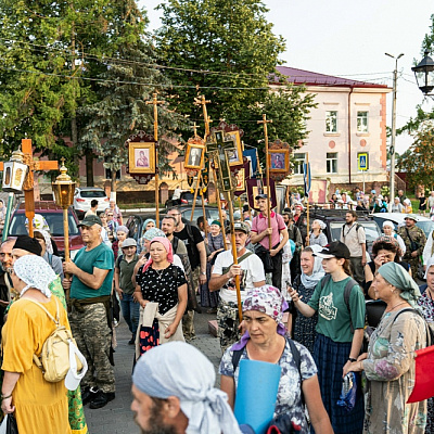Приглашаем принять участие в Крестном ходе «Городец — Дивеево»!