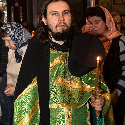 Епископ Городецкий и Ветлужский Августин совершил Всенощное бдение накануне торжеств в честь святого Александра Невского в Городецком Феодоровском мужском монастыре