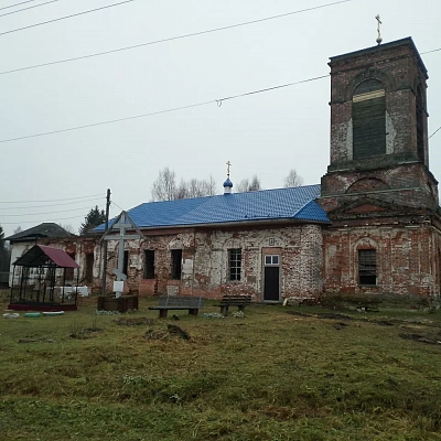 Архиерейское подворье храма в честь Покрова Пресвятой Богородицы д. Овсянка г.о. Семеновский