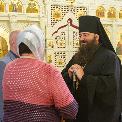 16 сентября 2023 года епископ Городецкий и Ветлужский Парамон совершил Божественную литургию в Архиерейском подворье Собора Святой Живоначальной Троицы с. Белбаж