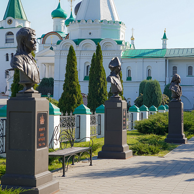 Митрополит Георгий встретился с заместителем председателя Правительства России и губернатором Нижегородской области