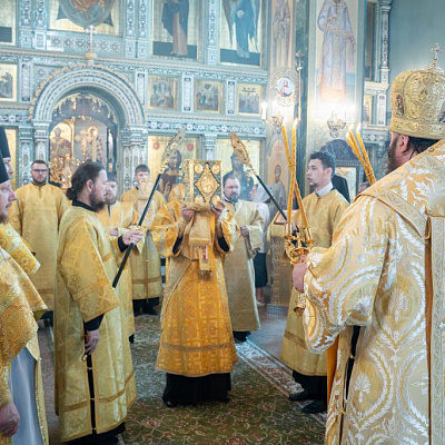 В Неделю 3-ю по Пятидесятнице епископ Городецкий и Ветлужский Парамон совершил Божественную литургию в Городецком Феодоровском мужском монастыре