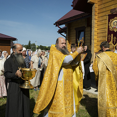 В день престольного праздника епископ Городецкий и Ветлужский Парамон совершил Божественную литургию в храме святого пророка Божия Илии с. Смольки