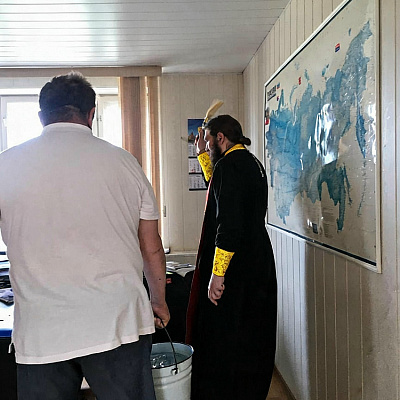 Настоятель Собора Воскресения Словущего р.п. Воскресенское посетил ООО ПМК "Воскресенская"