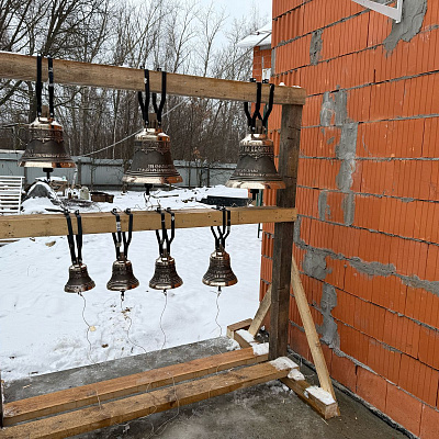 В нижегородском храме в честь святой равноапостольной Нины освятили колокола
