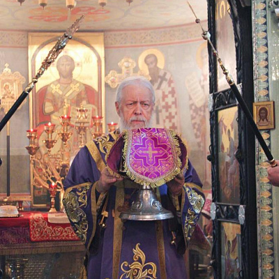 В Великий Четверток епископ Городецкий и Ветлужский Августин совершил литургию в кафедральном соборе Городца