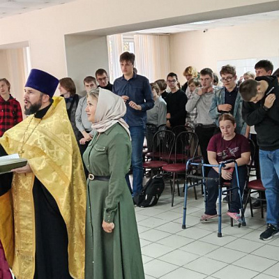 Представители Молитовского благочиния посетили Нижегородское училище-интернат
