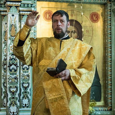 Епископ Городецкий и Ветлужский Августин совершил воскресную Божественную литургиюв Феодоровском кафедральном соборе Городца