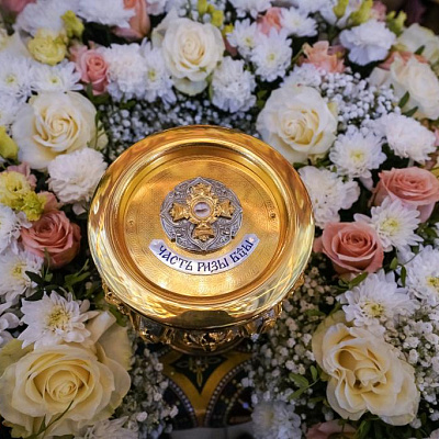Епископ Городецкий и Ветлужский Парамон сослужил Главе Нижегородской митрополии на встрече ковчега с частицей Ризы Божией Матери в Александро-Невском кафедральном соборе 